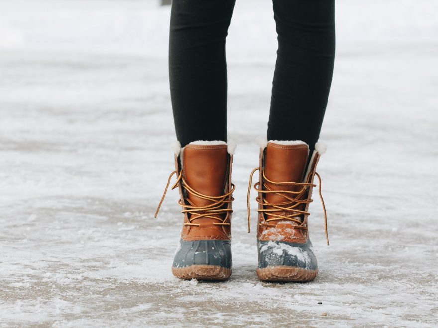 Hiking Boots vs. Snow Boots: Which One Should You Wear and When?