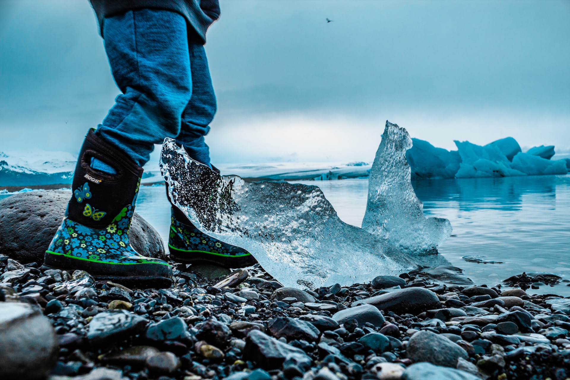 Debunking the Myth: Are Waterproof Boots Really Waterproof?
